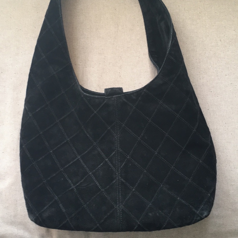 Vintage Black Chanel Quilted Suede Hobo. - Picture 6 of 13